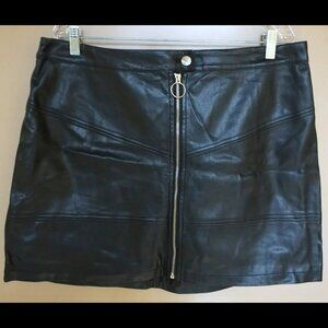 Forever 21 Faux leather plus size skirt